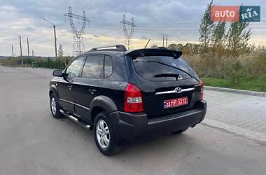 Позашляховик / Кросовер Hyundai Tucson 2006 в 