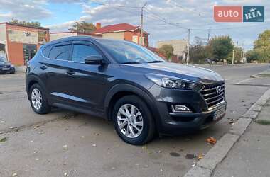Внедорожник / Кроссовер Hyundai Tucson 2019 в 