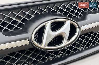 Внедорожник / Кроссовер Hyundai Tucson 2007 в 