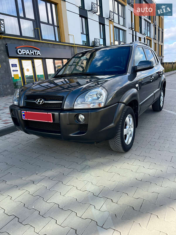 Внедорожник / Кроссовер Hyundai Tucson 2008 в Луцке фото 8 Внедорожник / Кроссовер Hyundai Tucson 2008 в Луцке