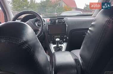 Внедорожник / Кроссовер Hyundai Tucson 2006 в 