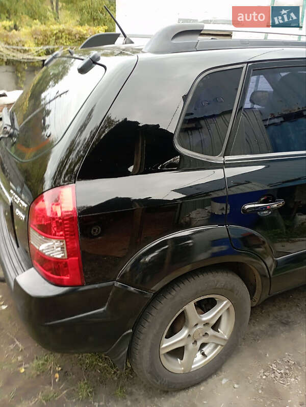 Позашляховик / Кросовер Hyundai Tucson 2005 в Києві фото 6 Позашляховик / Кросовер Hyundai Tucson 2005 в Києві