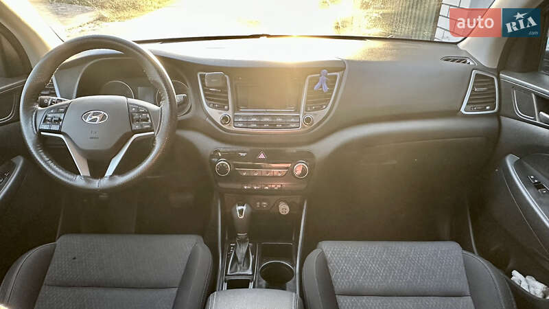 Позашляховик / Кросовер Hyundai Tucson 2017 в Києві