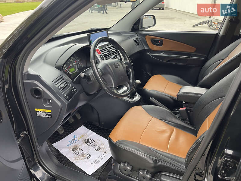 Позашляховик / Кросовер Hyundai Tucson 2006 в Луцьку