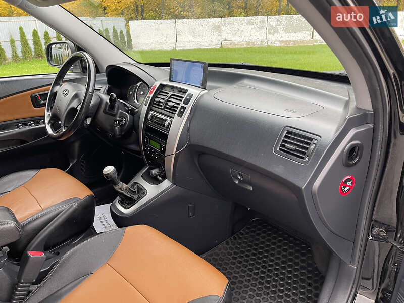 Позашляховик / Кросовер Hyundai Tucson 2006 в Луцьку