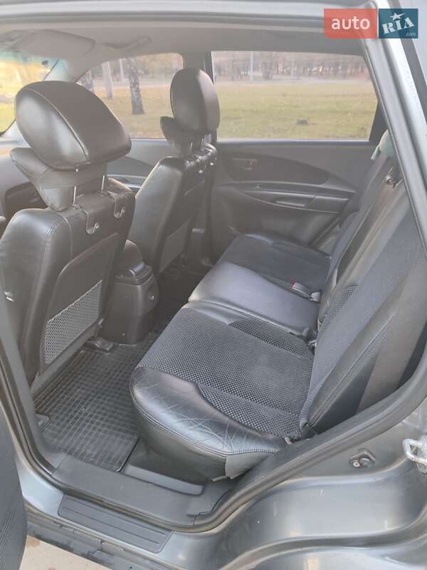 Внедорожник / Кроссовер Hyundai Tucson 2011 в Харькове фото 15 Внедорожник / Кроссовер Hyundai Tucson 2011 в Харькове