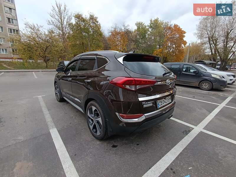 Внедорожник / Кроссовер Hyundai Tucson 2017 в Чернигове