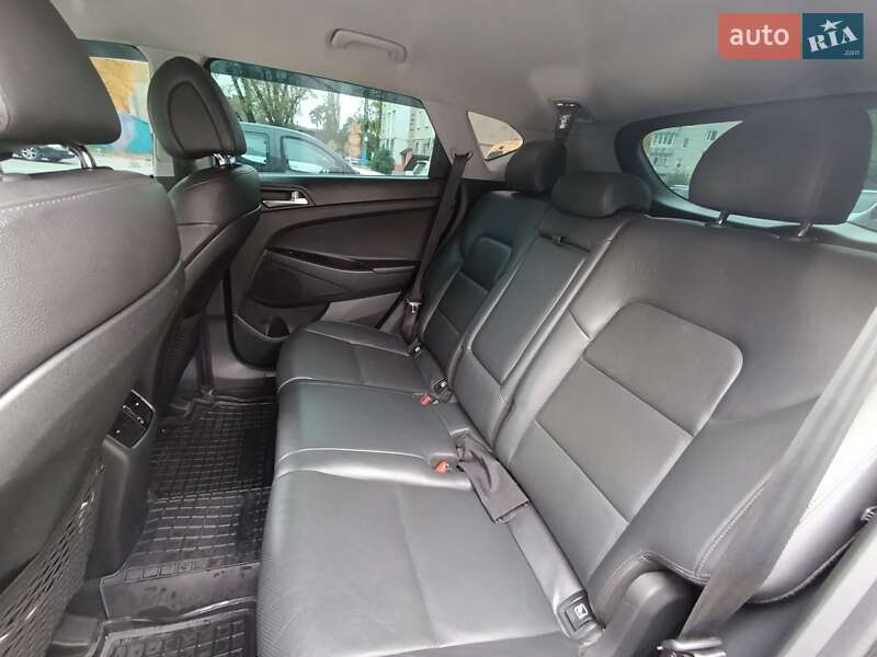 Внедорожник / Кроссовер Hyundai Tucson 2017 в Чернигове