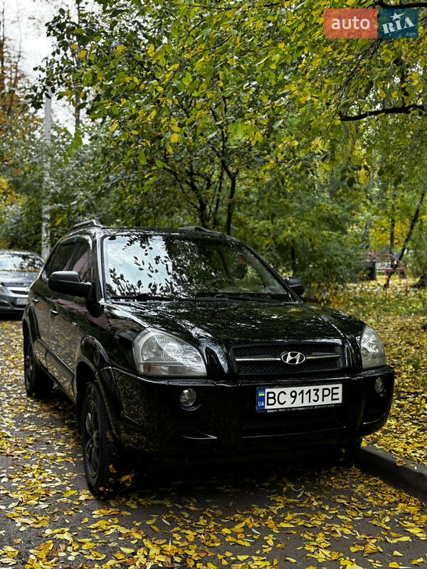 Внедорожник / Кроссовер Hyundai Tucson 2006 в Ивано-Франковске фото Внедорожник / Кроссовер Hyundai Tucson 2006 в Ивано-Франковске