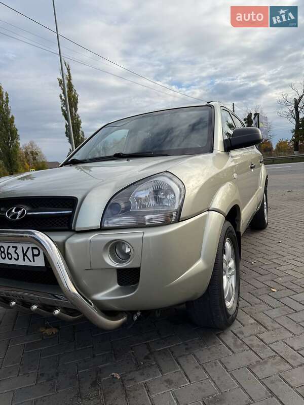 Внедорожник / Кроссовер Hyundai Tucson 2007 в Гайсине