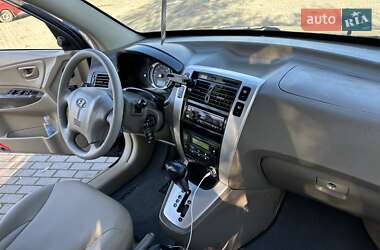 Внедорожник / Кроссовер Hyundai Tucson 2007 в 