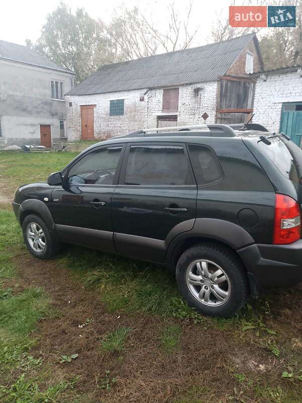 Позашляховик / Кросовер Hyundai Tucson 2008 в Львові фото 11 Позашляховик / Кросовер Hyundai Tucson 2008 в Львові