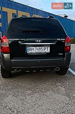 Позашляховик / Кросовер Hyundai Tucson 2008 в 