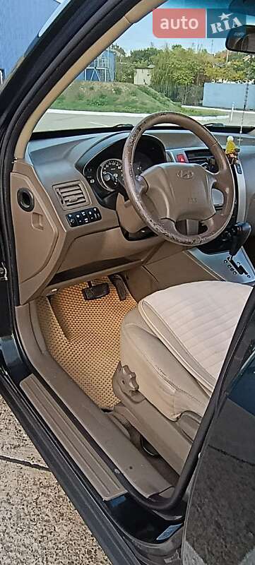 Позашляховик / Кросовер Hyundai Tucson 2008 в Одесі фото 19 Позашляховик / Кросовер Hyundai Tucson 2008 в Одесі