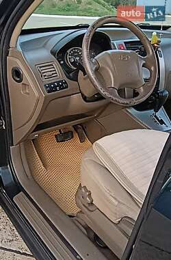 Позашляховик / Кросовер Hyundai Tucson 2008 в 