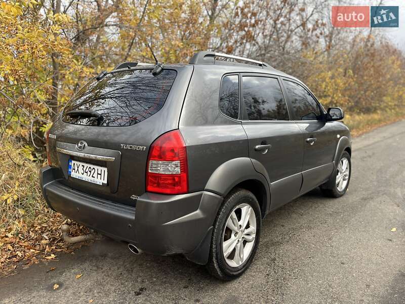 Внедорожник / Кроссовер Hyundai Tucson 2008 в Харькове фото 7 Внедорожник / Кроссовер Hyundai Tucson 2008 в Харькове