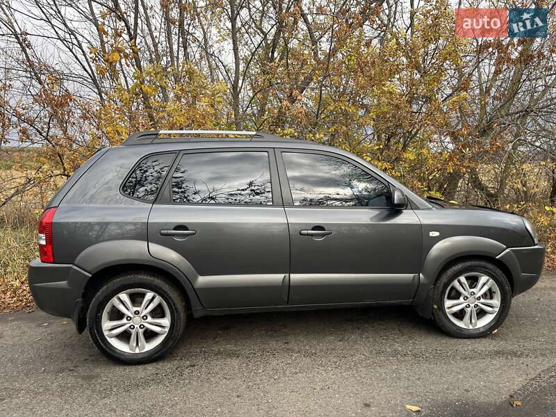 Внедорожник / Кроссовер Hyundai Tucson 2008 в Харькове фото 8 Внедорожник / Кроссовер Hyundai Tucson 2008 в Харькове
