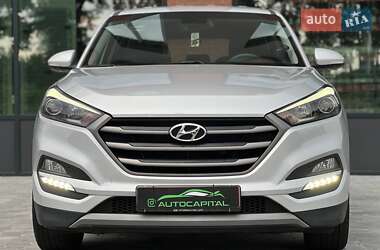 Внедорожник / Кроссовер Hyundai Tucson 2016 в 