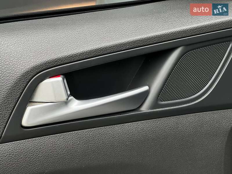 Внедорожник / Кроссовер Hyundai Tucson 2016 в Киеве фото 24 Внедорожник / Кроссовер Hyundai Tucson 2016 в Киеве