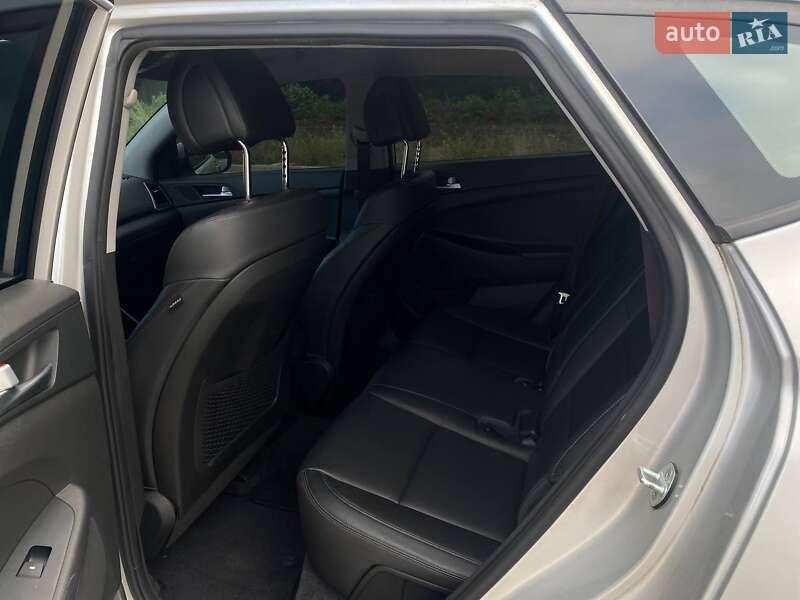 Внедорожник / Кроссовер Hyundai Tucson 2016 в Киеве фото 15 Внедорожник / Кроссовер Hyundai Tucson 2016 в Киеве