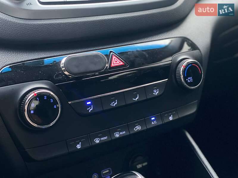 Внедорожник / Кроссовер Hyundai Tucson 2016 в Киеве фото 27 Внедорожник / Кроссовер Hyundai Tucson 2016 в Киеве