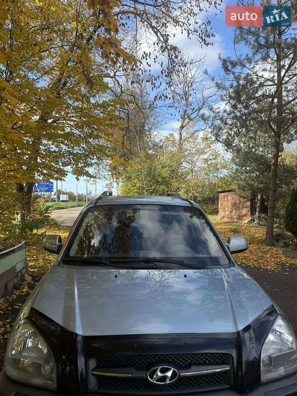 Позашляховик / Кросовер Hyundai Tucson 2008 в Рівному