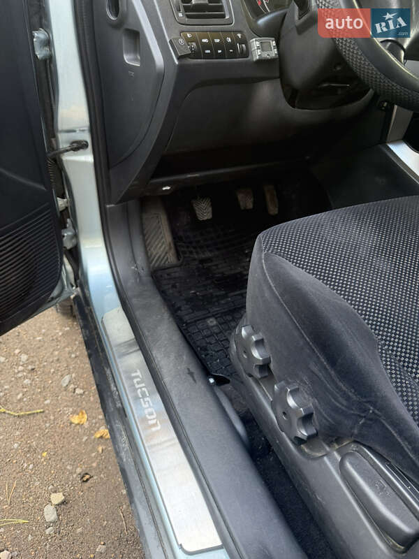 Позашляховик / Кросовер Hyundai Tucson 2008 в Рівному