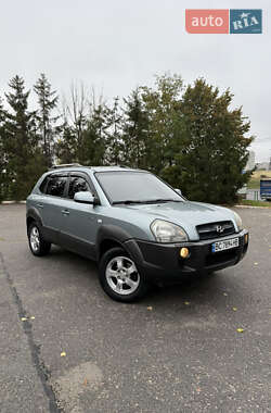 Позашляховик / Кросовер Hyundai Tucson 2007 в  фото 4 Позашляховик / Кросовер Hyundai Tucson 2007 в