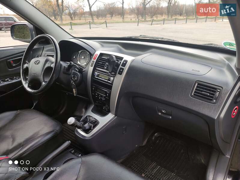 Внедорожник / Кроссовер Hyundai Tucson 2006 в Змиеве