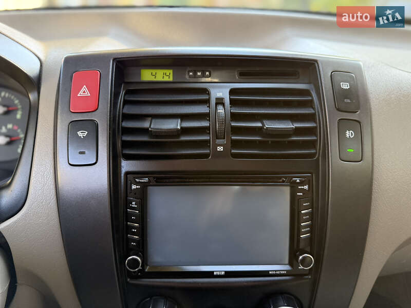 Позашляховик / Кросовер Hyundai Tucson 2005 в Львові