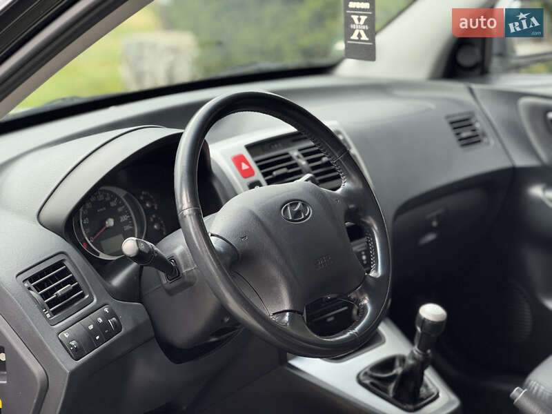 Позашляховик / Кросовер Hyundai Tucson 2006 в Старокостянтинові