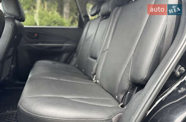 Внедорожник / Кроссовер Hyundai Tucson 2006 в 