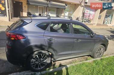 Внедорожник / Кроссовер Hyundai Tucson 2019 в 