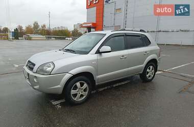 Позашляховик / Кросовер Hyundai Tucson 2006 в Харкові
