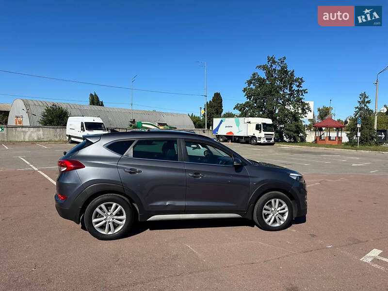 Внедорожник / Кроссовер Hyundai Tucson 2017 в Киеве фото 4 Внедорожник / Кроссовер Hyundai Tucson 2017 в Киеве