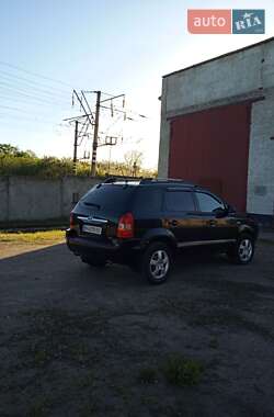 Внедорожник / Кроссовер Hyundai Tucson 2007 в 