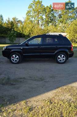 Внедорожник / Кроссовер Hyundai Tucson 2007 в 