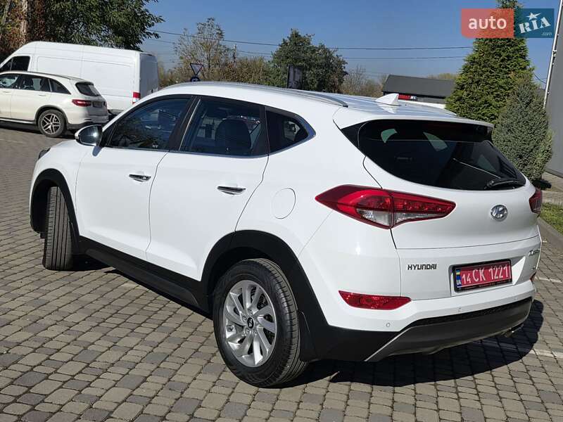 Внедорожник / Кроссовер Hyundai Tucson 2016 в Ивано-Франковске