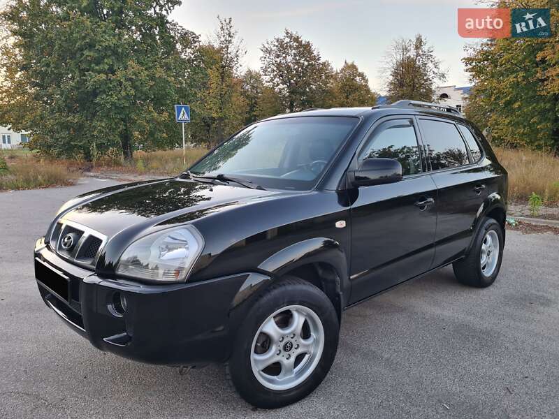 Позашляховик / Кросовер Hyundai Tucson 2006 в Шостці