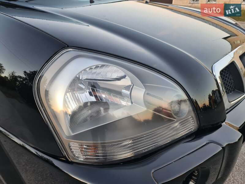 Позашляховик / Кросовер Hyundai Tucson 2006 в Шостці