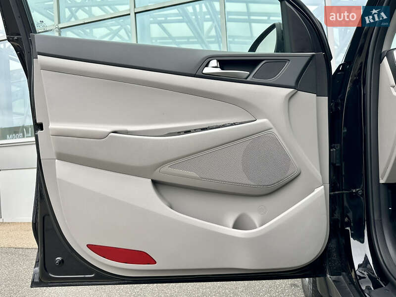 Внедорожник / Кроссовер Hyundai Tucson 2020 в Киеве фото 23 Внедорожник / Кроссовер Hyundai Tucson 2020 в Киеве