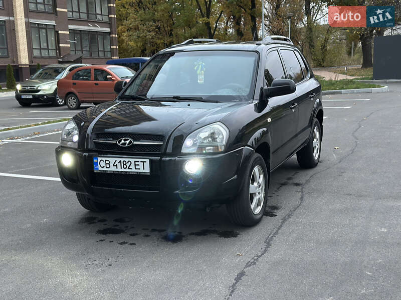 Внедорожник / Кроссовер Hyundai Tucson 2005 в Чернигове