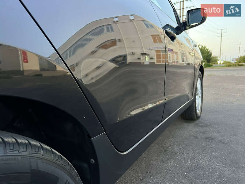 Позашляховик / Кросовер Hyundai Tucson 2013 в Одесі фото 12 Позашляховик / Кросовер Hyundai Tucson 2013 в Одесі