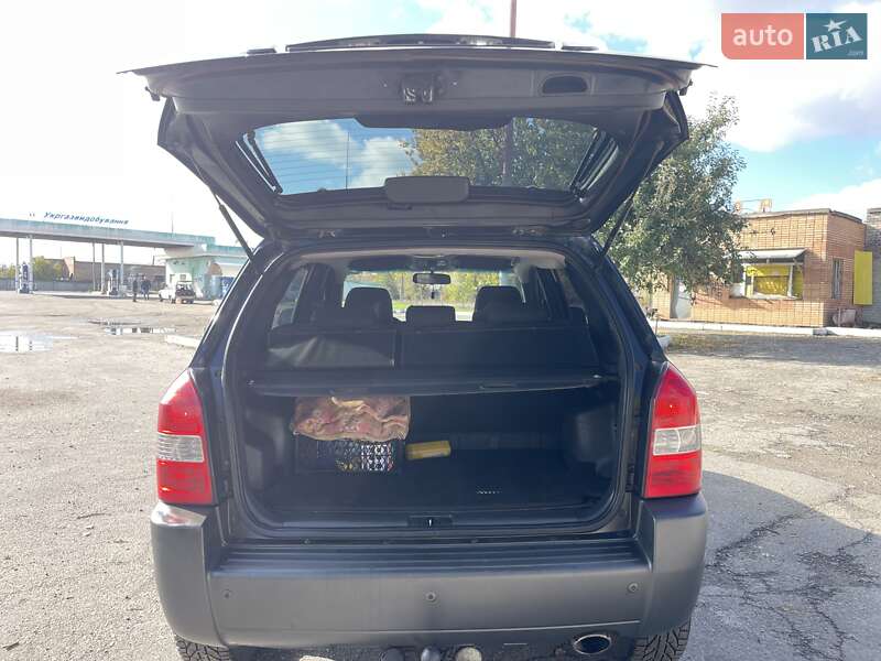 Внедорожник / Кроссовер Hyundai Tucson 2008 в Балаклее фото 8 Внедорожник / Кроссовер Hyundai Tucson 2008 в Балаклее