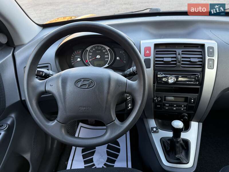 Позашляховик / Кросовер Hyundai Tucson 2009 в Гнівані