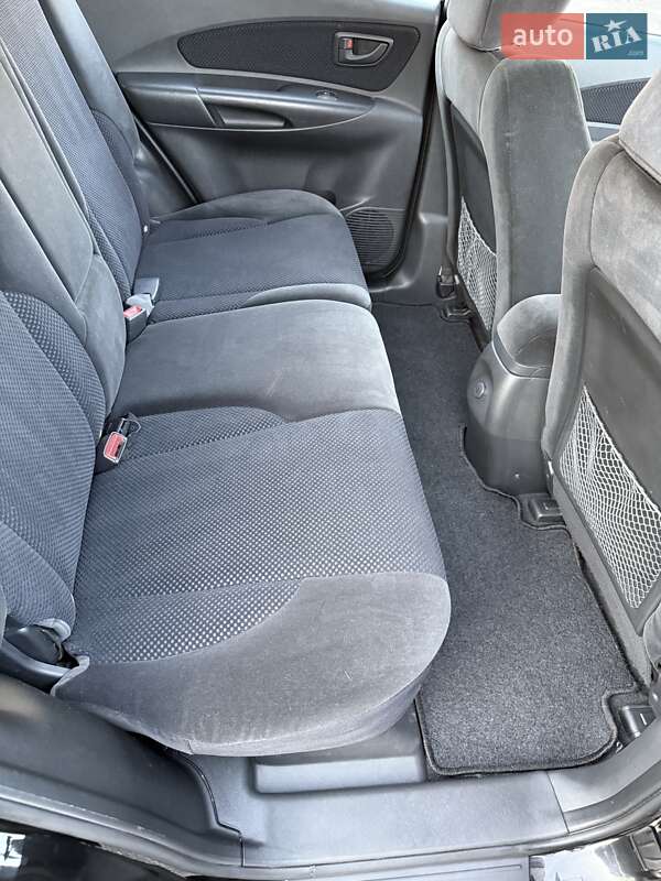 Позашляховик / Кросовер Hyundai Tucson 2009 в Гнівані