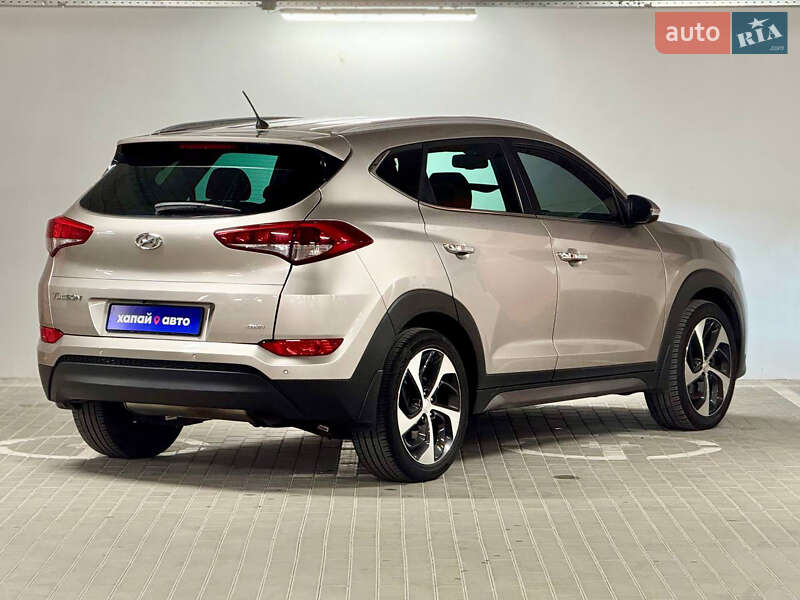 Позашляховик / Кросовер Hyundai Tucson 2016 в Києві фото 4 Позашляховик / Кросовер Hyundai Tucson 2016 в Києві