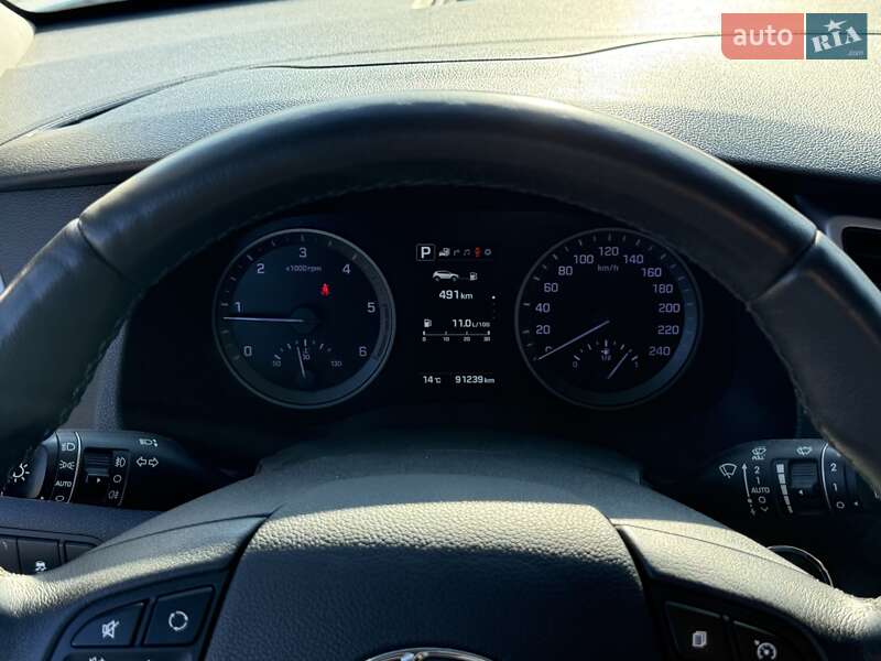 Внедорожник / Кроссовер Hyundai Tucson 2016 в Одессе