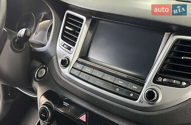 Внедорожник / Кроссовер Hyundai Tucson 2017 в 