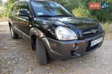 Внедорожник / Кроссовер Hyundai Tucson 2008 в 